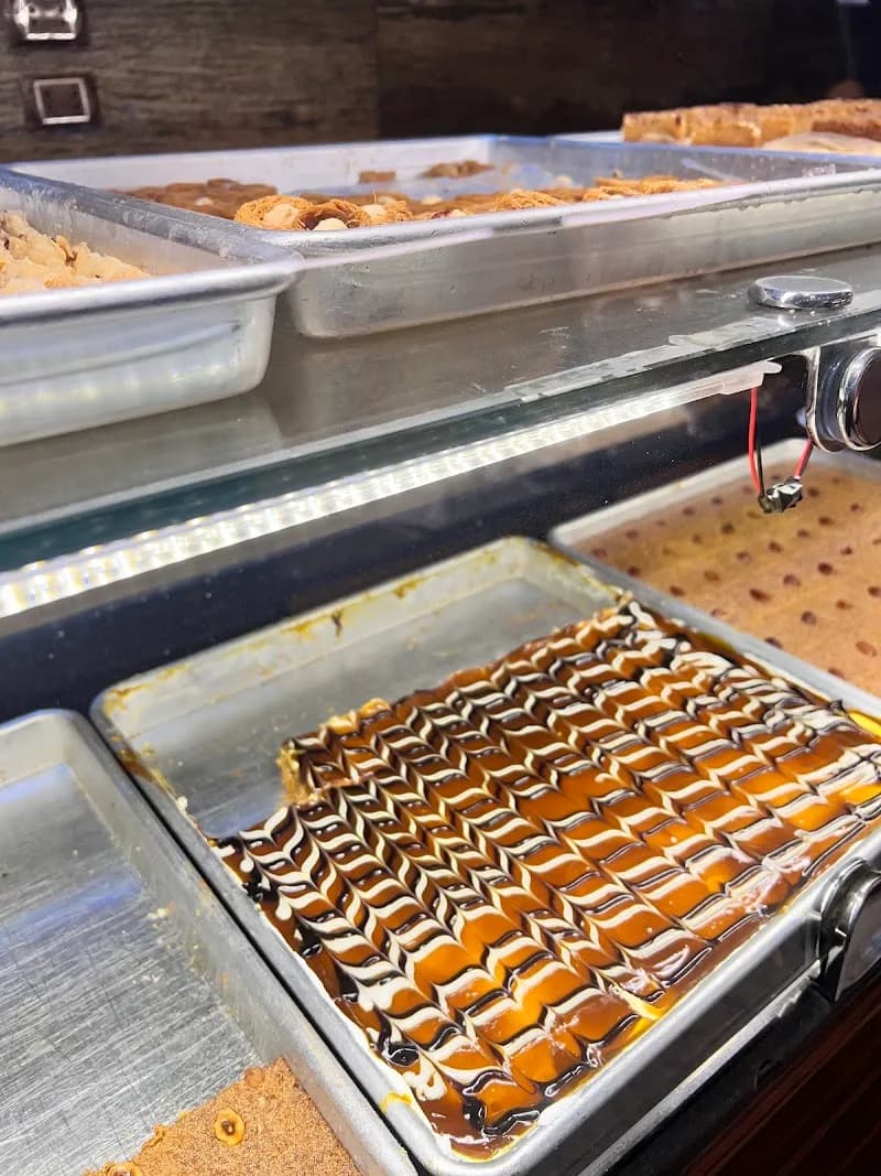 Venecia Bakery