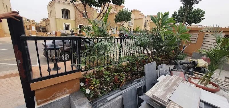 مشاتل القناطر الخيريه لنباتات الزينه