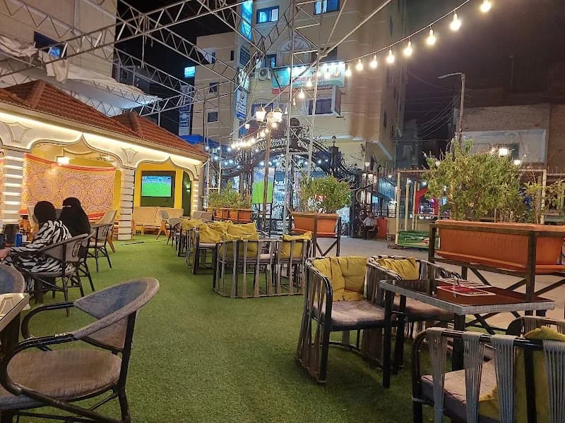 Insta Cafe