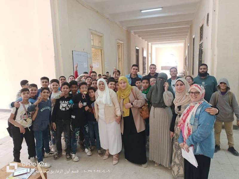 معهد الصفوة الأزهرى النموذجي ع/ث لغات