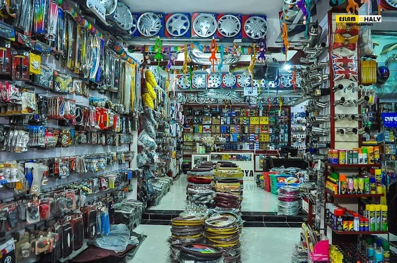 معرض المصريه لكماليات السيارات فرع علم الروم