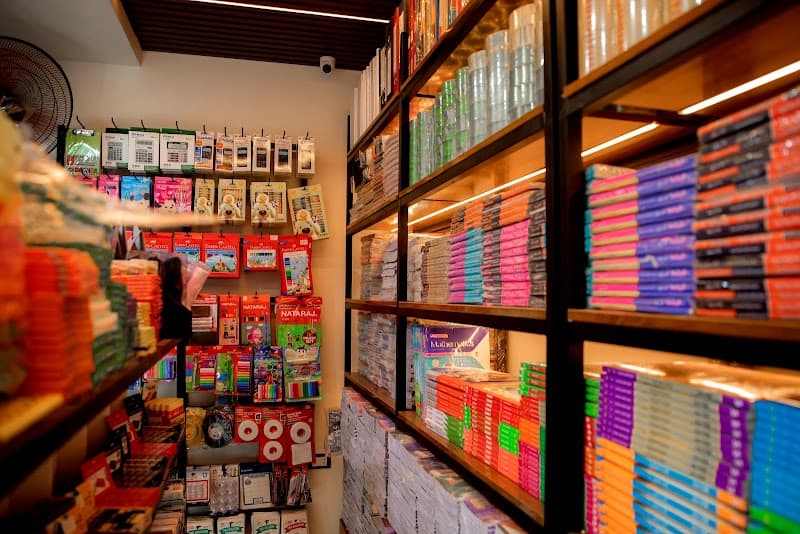 مكتبة كيرلس ومينا