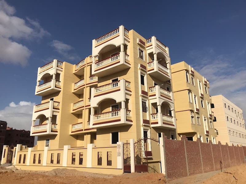 Real Estate for Urban Development, Neighborhood 81, District 13