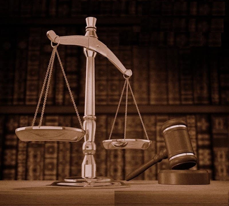 مكتب عزيز شمعون المحامى