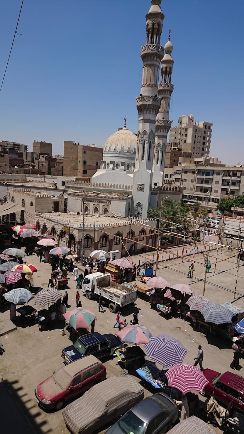 عيادة الدكتور أحمد فوزي قاسم استشاري الأمراض النفسية والعصبية