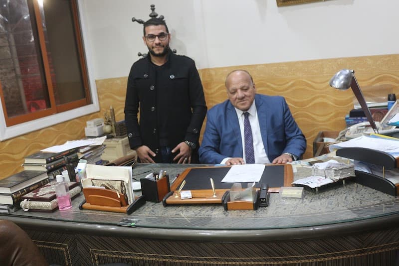 مكتب / فتحي صويني ( نقيب محامين قنا )
