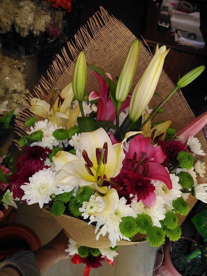 King Flowers Flower Shop