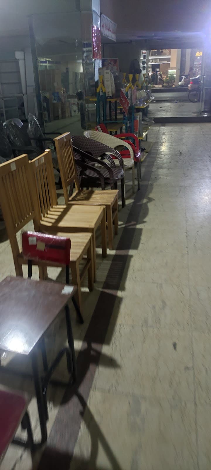 عمر أفندي