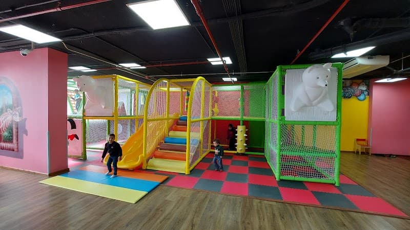 Kids station mansora